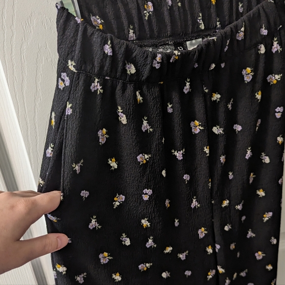 H&M Floral Asymmetric-hem Culottes | Size XS - Picture 7 of 8